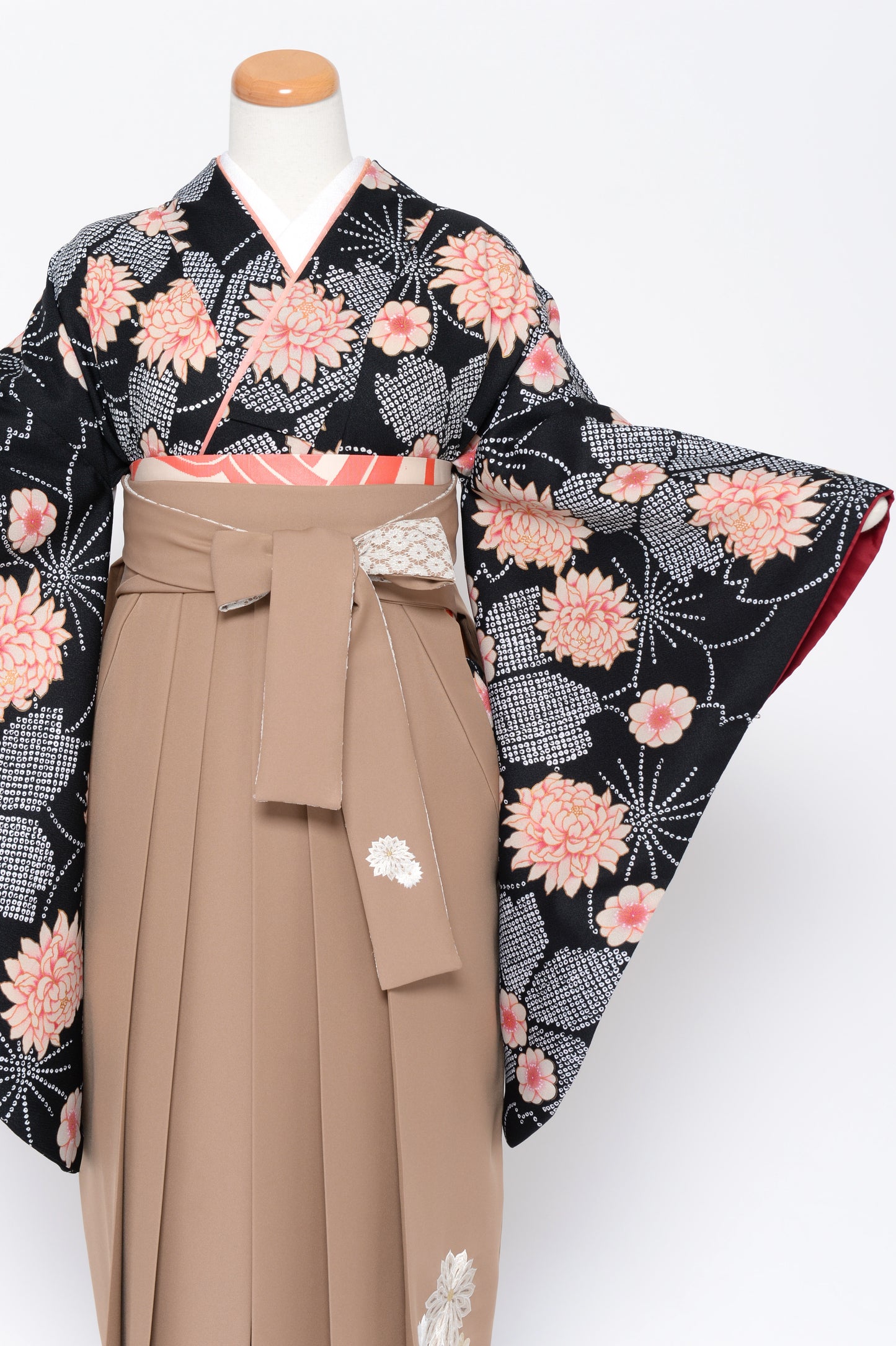 卒業袴のレンタル衣装 商品詳細ページ【古典、かわいい】【卒業袴121-h128】
