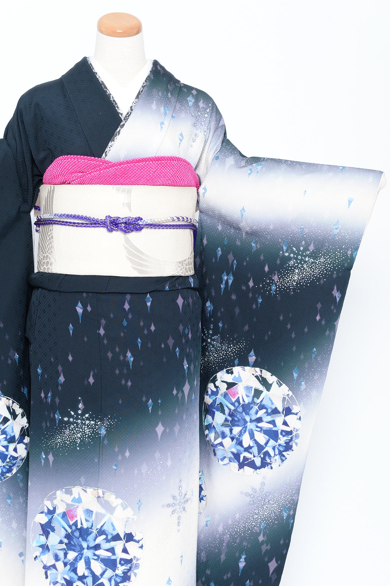 成人式の振袖レンタル衣装 商品詳細ページ 【黒】【振袖f047